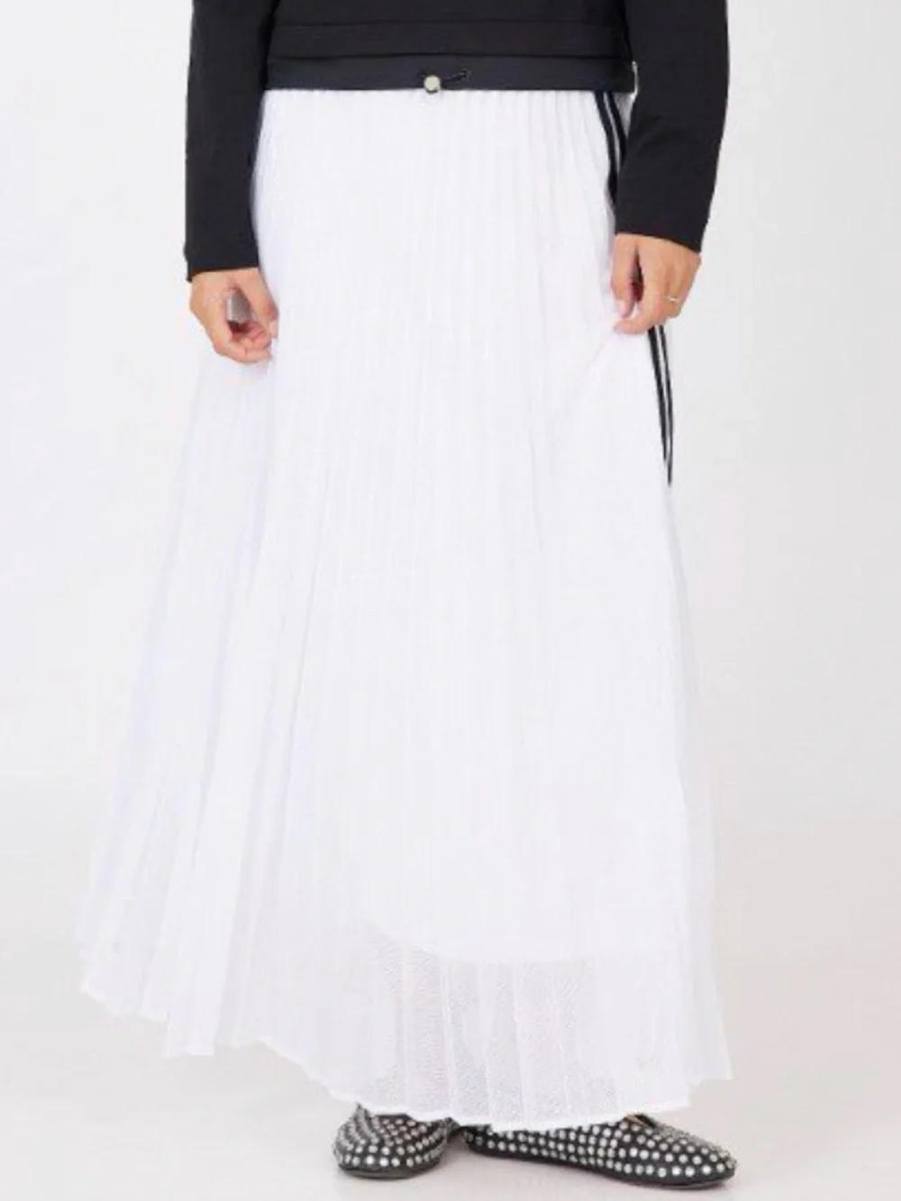 New KARL  Lagerfeld Pleated Midi Skirt with Black Side Stripe